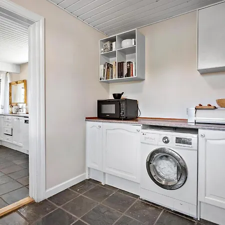2 Bedroom In