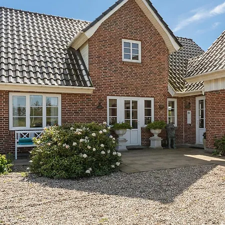 2 Bedroom In Hemmet
